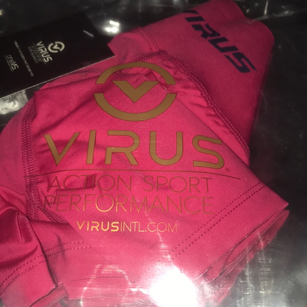 Virus ECO65 Pink Compression Shorts Size XS Vita NWT